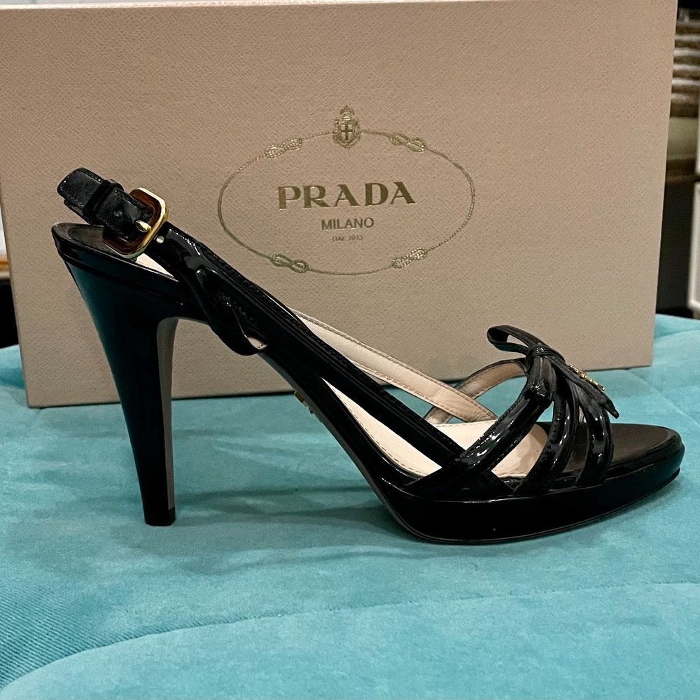 Prada Black Patent Leather Sandals with Bow